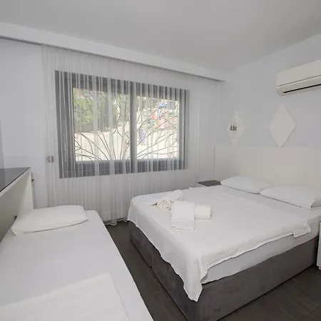 Mert Hotel